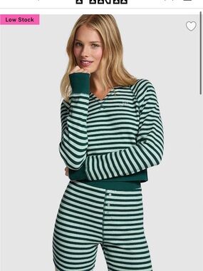 NWT PINK Victoria's Secret pajama set green - S